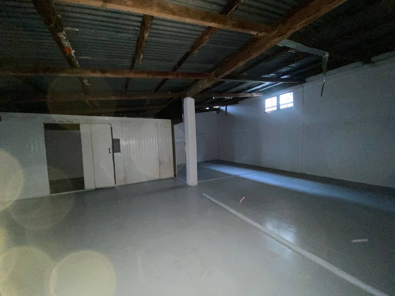 Hangar / Workshop for Rent – Zalka Biakout